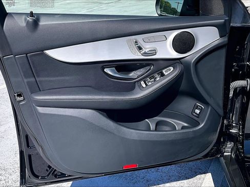 Used 2022 Mercedes-Benz GLC 300 image 20