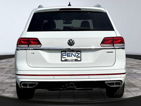 Used 2023 Volkswagen Atlas SEL Premium R-Line AWD/4WD image 5