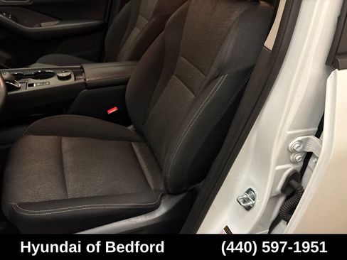 Used 2024 Nissan Rogue SV AWD/4WD image 13