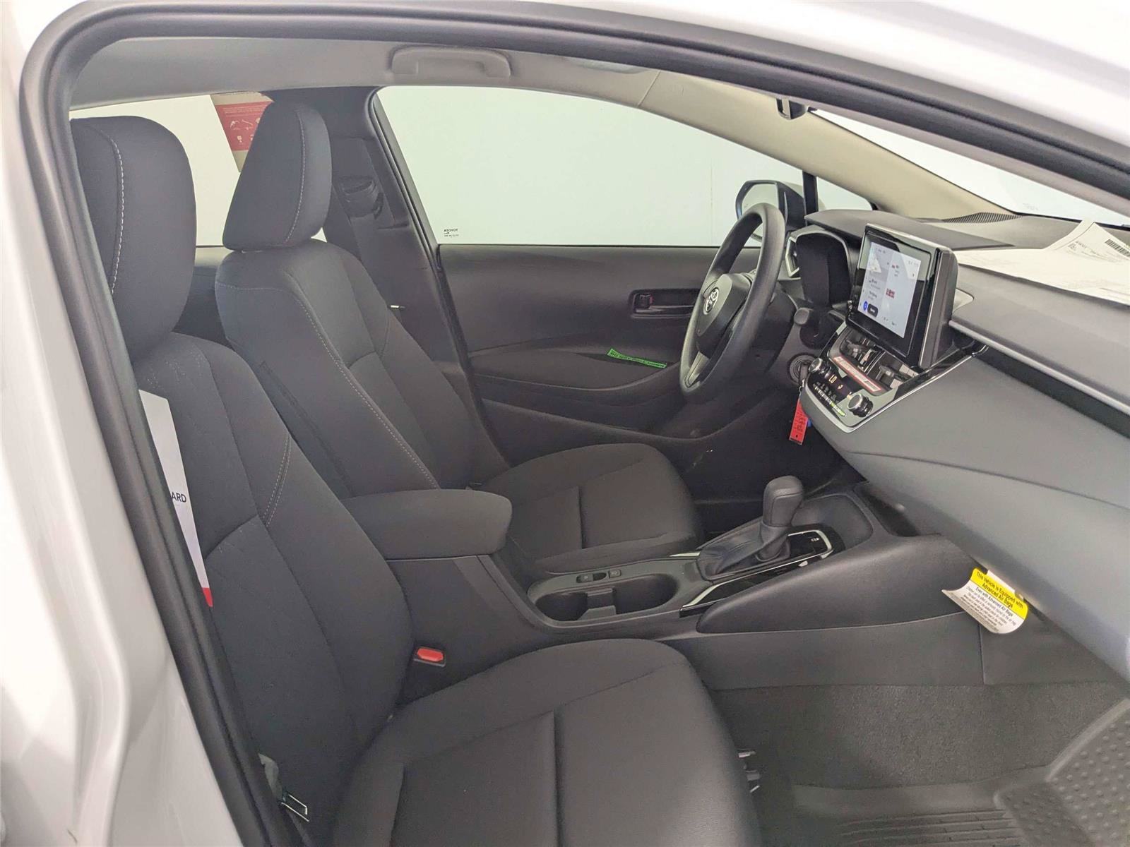 Used 2026 Toyota Corolla LE FWD image 18