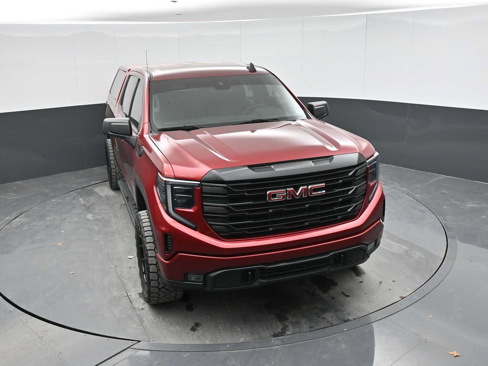 Used 2022 GMC Sierra 1500 Elevation w/ X31 Off-Road Package AWD/4WD image 17