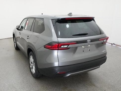 New 2026 Toyota Grand Highlander Limited image 6