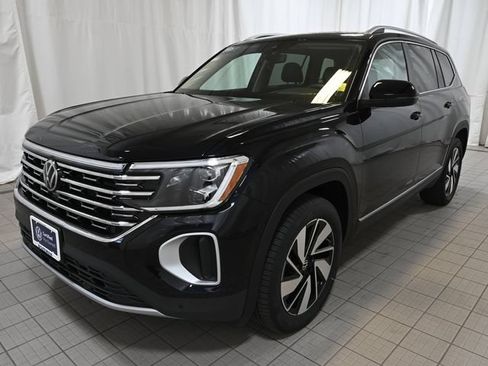Used 2026 Volkswagen Atlas SEL AWD/4WD image 19