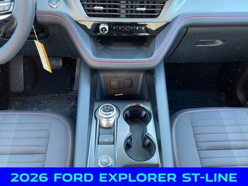 New 2026 Ford Explorer ST-Line w/ ST-Line Street Pack image 11