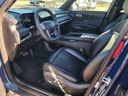Used 2027 Kia Telluride S w/ Towing Package FWD image 17