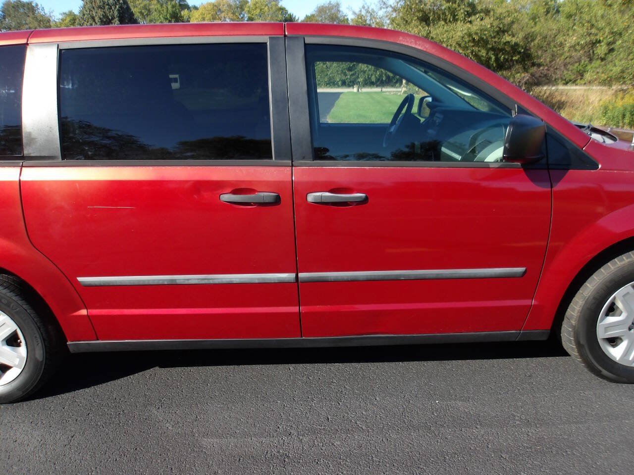 Used 2008 Dodge Grand Caravan SE FWD image 31