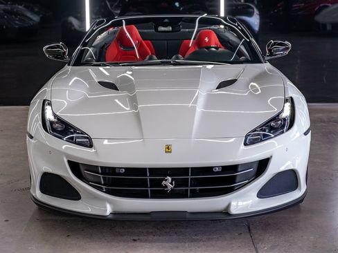 Used 2023 Ferrari Portofino M RWD image 17