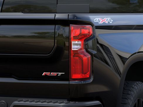New 2026 Chevrolet Silverado 1500 RST w/ Convenience Package II AWD/4WD image 11