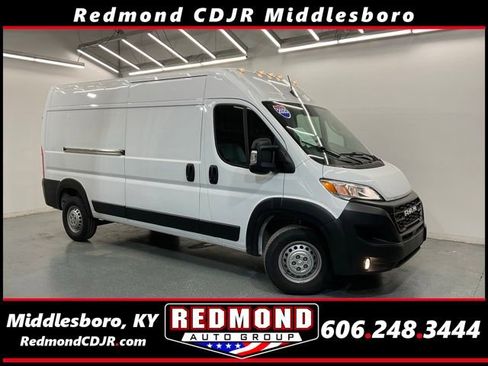Used 2025 RAM ProMaster 3500 w/ Convenience Group FWD image 1