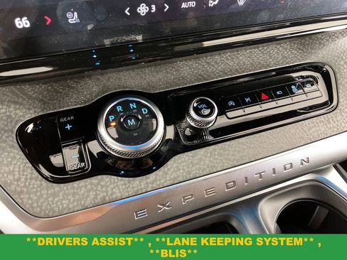 New 2026 Ford Expedition Tremor image 27