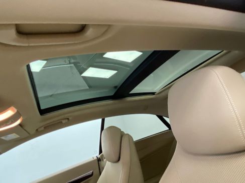 Used 2011 Mercedes-Benz E 550 Coupe w/ Premium 2 Pkg image 21