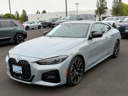 Used 2024 BMW 430i xDrive Coupe w/ M Sport Package AWD/4WD image 4