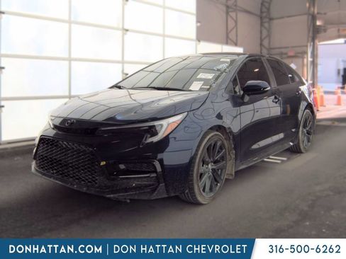 Used 2023 Toyota Corolla SE FWD image 1