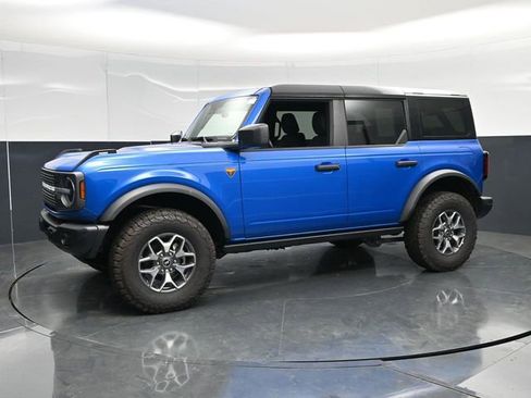 Used 2025 Ford Bronco Badlands AWD/4WD image 9