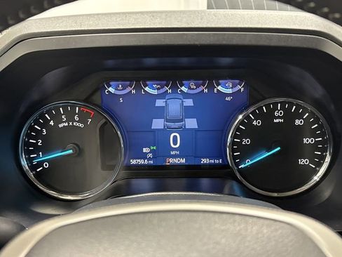 Used 2024 Ford Expedition Max XLT image 19