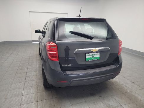 Used 2017 Chevrolet Equinox LS FWD image 6