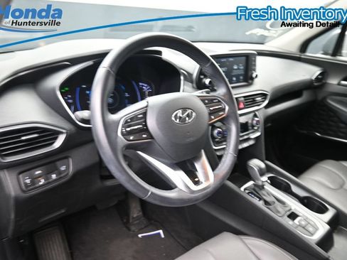 Used 2019 Hyundai Santa Fe SEL FWD image 15
