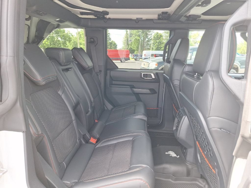 New 2026 Ford Bronco Raptor AWD/4WD image 18