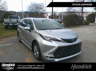 Used 2024 Toyota Sienna XLE video 1