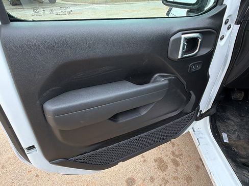 New 2026 Jeep Gladiator Sport image 14