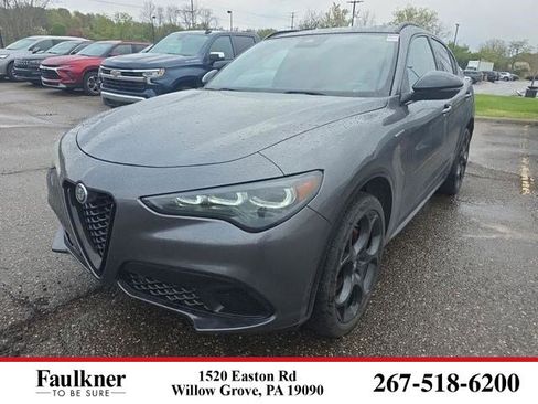 Used 2024 Alfa Romeo Stelvio Veloce AWD/4WD image 1