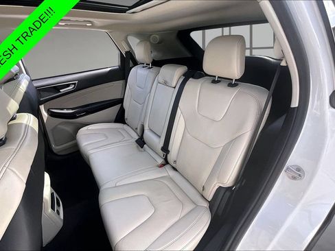 Used 2021 Ford Edge Titanium w/ Equipment Group 301A FWD image 21