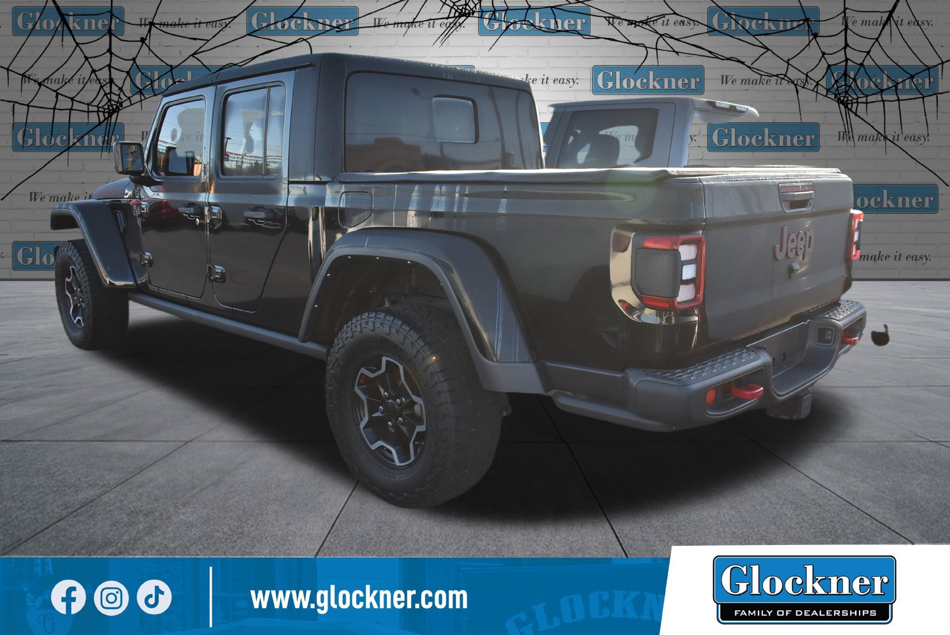 Used 2022 Jeep Gladiator Rubicon w/ LED Lighting Group AWD/4WD image 6