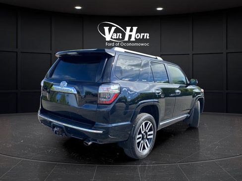 Used 2022 Toyota 4Runner Limited AWD/4WD image 7