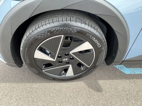 Certified 2025 Hyundai Ioniq 5 SEL AWD/4WD image 9