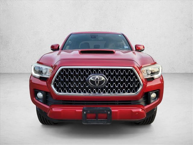 Used 2019 Toyota Tacoma TRD Sport w/ Technology Package RWD image 2