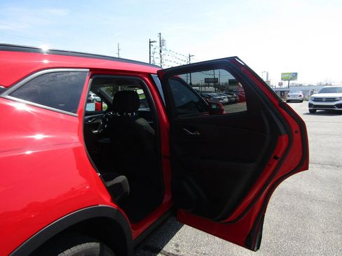 Used 2020 Chevrolet Blazer LT FWD image 21
