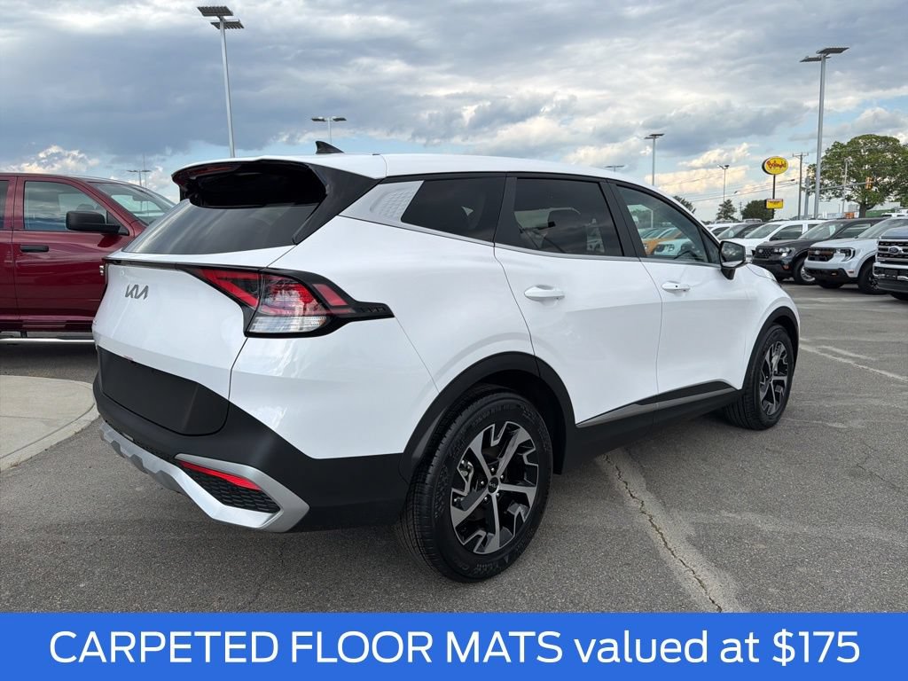 Used 2025 Kia Sportage EX FWD image 4