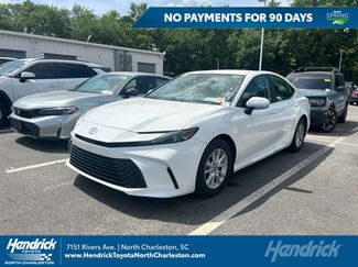 Used 2025 Toyota Camry LE video 1