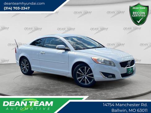Used 2013 Volvo C70 T5 FWD image 1