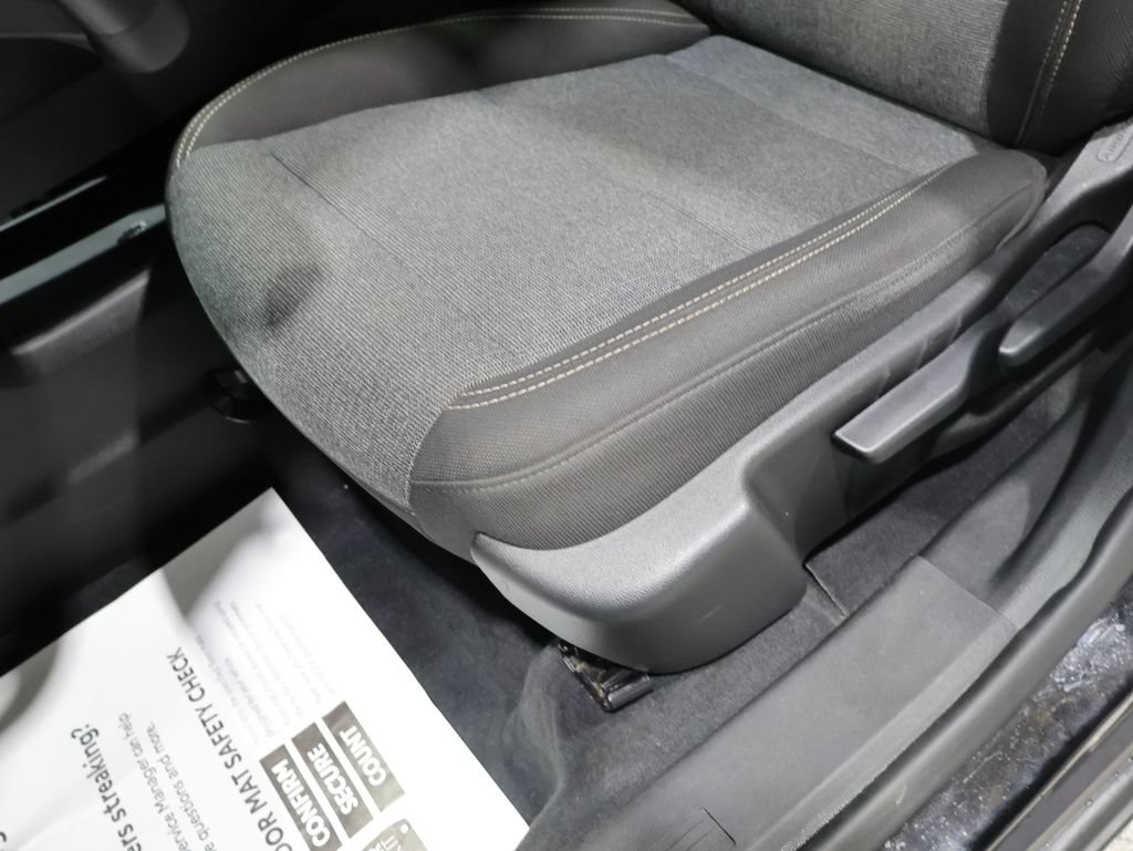Used 2025 GMC Terrain Elevation AWD/4WD image 10