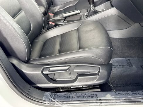 Used 2018 Volkswagen Jetta Wolfsburg Edition image 30