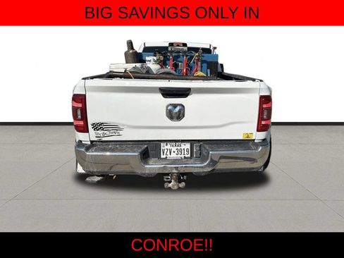 Used 2022 RAM 3500 Tradesman w/ Towing Technology Group RWD image 11