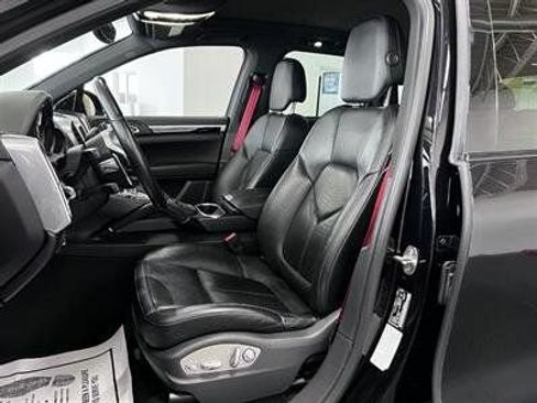 Used 2016 Porsche Cayenne S AWD/4WD image 16