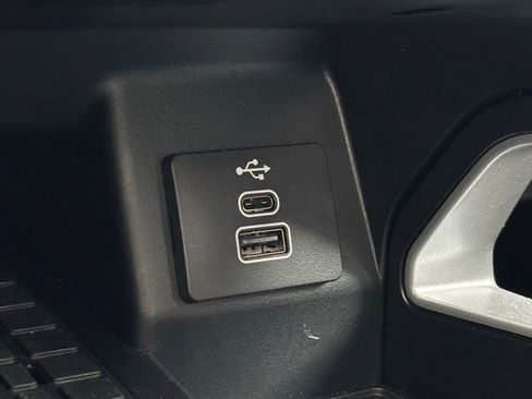 New 2025 Ford Ranger Lariat w/ FX4 Off-Road Package image 39