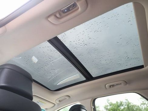 New 2026 Genesis GV70 2.5T Select image 25