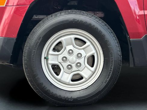 Used 2016 Jeep Patriot Sport w/ Power Value Group image 27