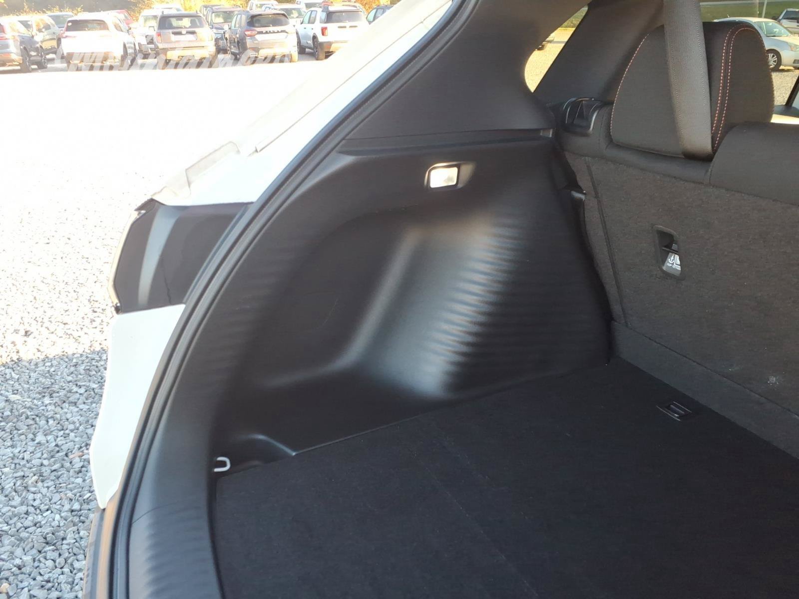 Used 2025 Honda HR-V Sport image 23