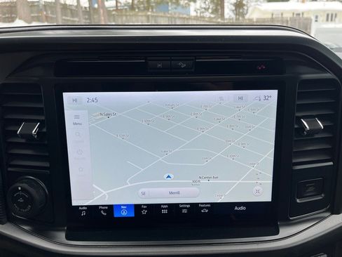 Used 2025 Ford F150 Lariat w/ Equipment Group 502A High image 25