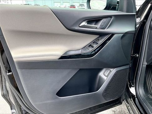 New 2026 Chevrolet Equinox LT FWD image 25