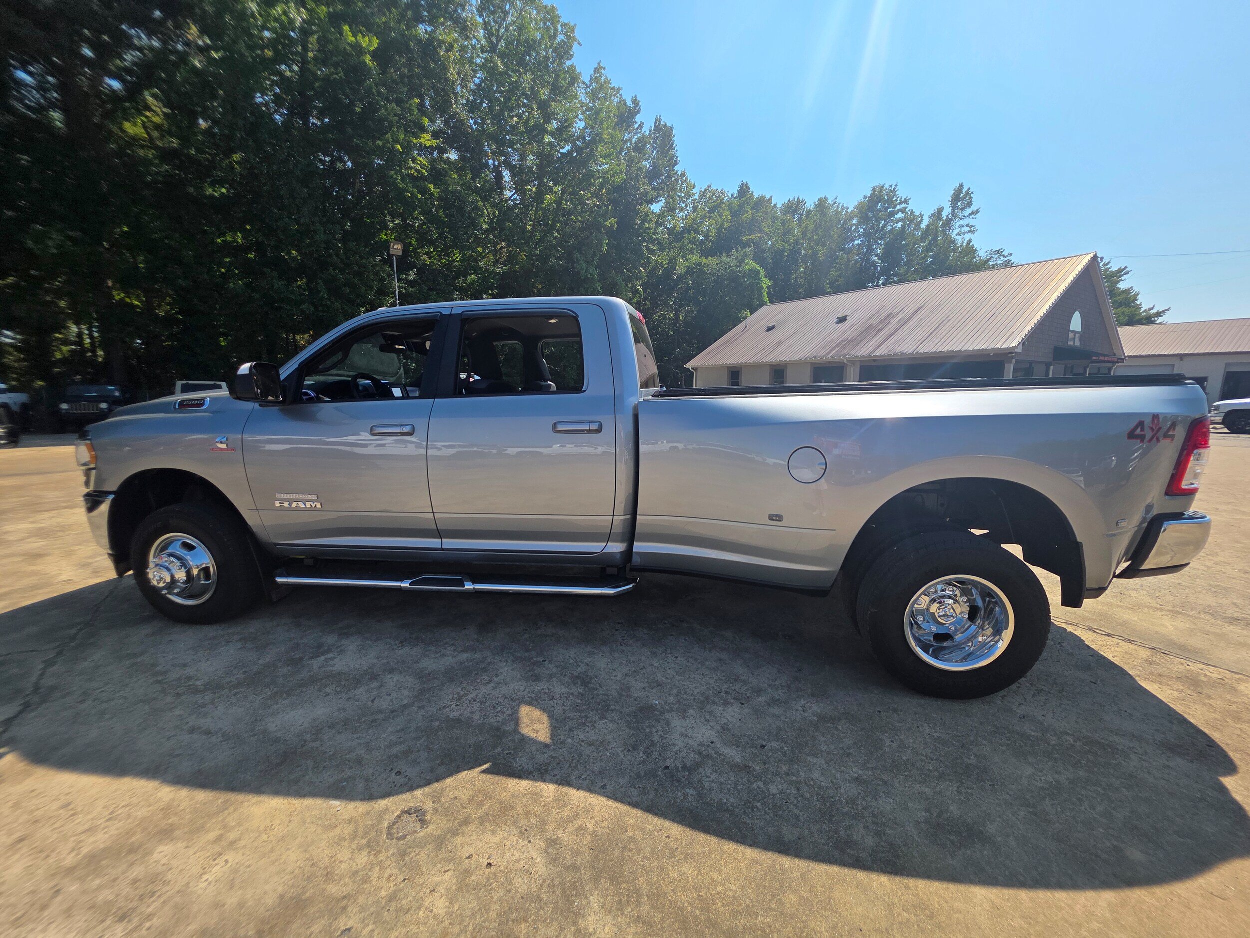 Used 2021 RAM 3500 Big Horn AWD/4WD image 8