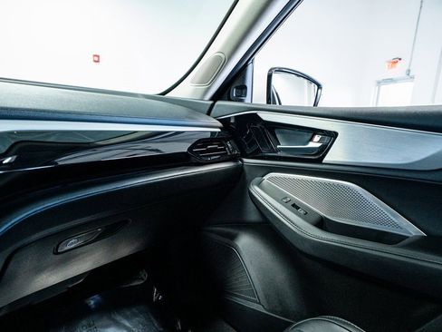 Used 2023 Acura MDX SH-AWD image 55