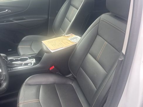 Used 2024 Chevrolet Equinox Premier image 20