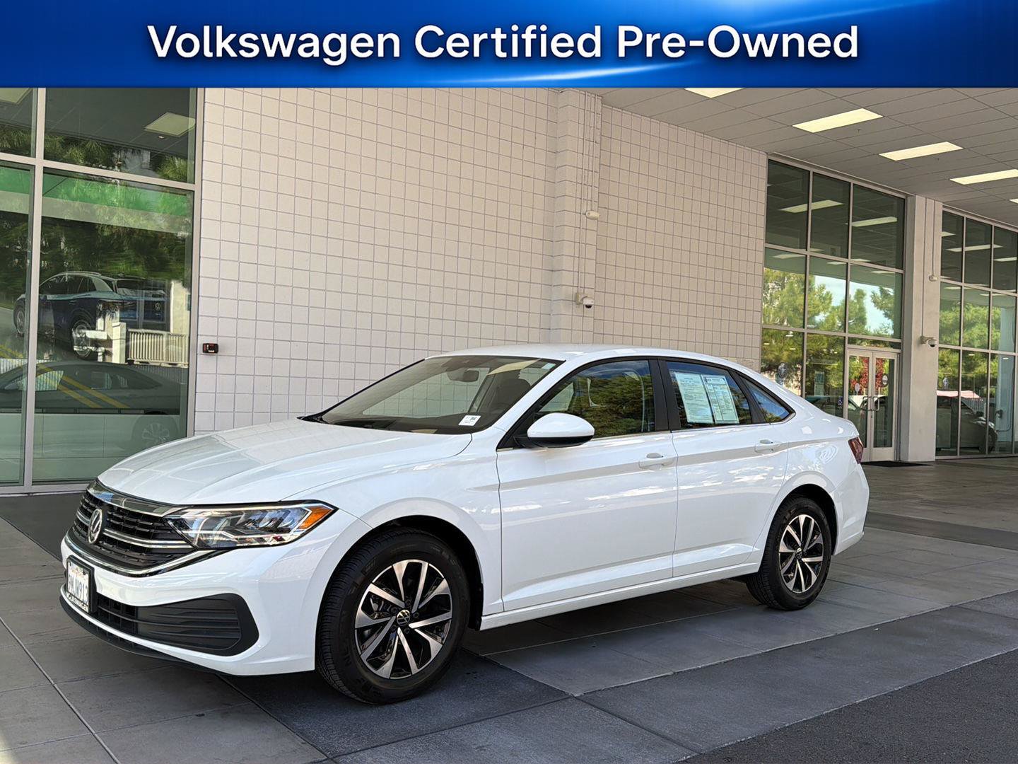 Used 2024 Volkswagen Jetta S FWD image 1