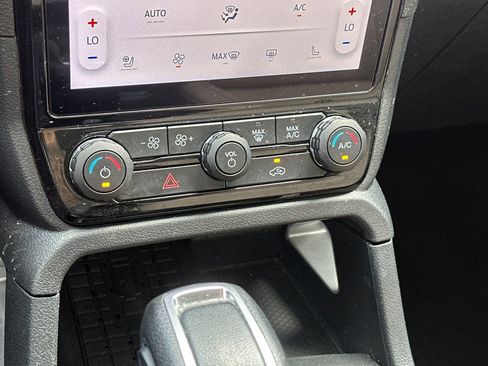 Used 2024 Ford Ranger Lariat w/ Trailer Tow Package RWD image 19