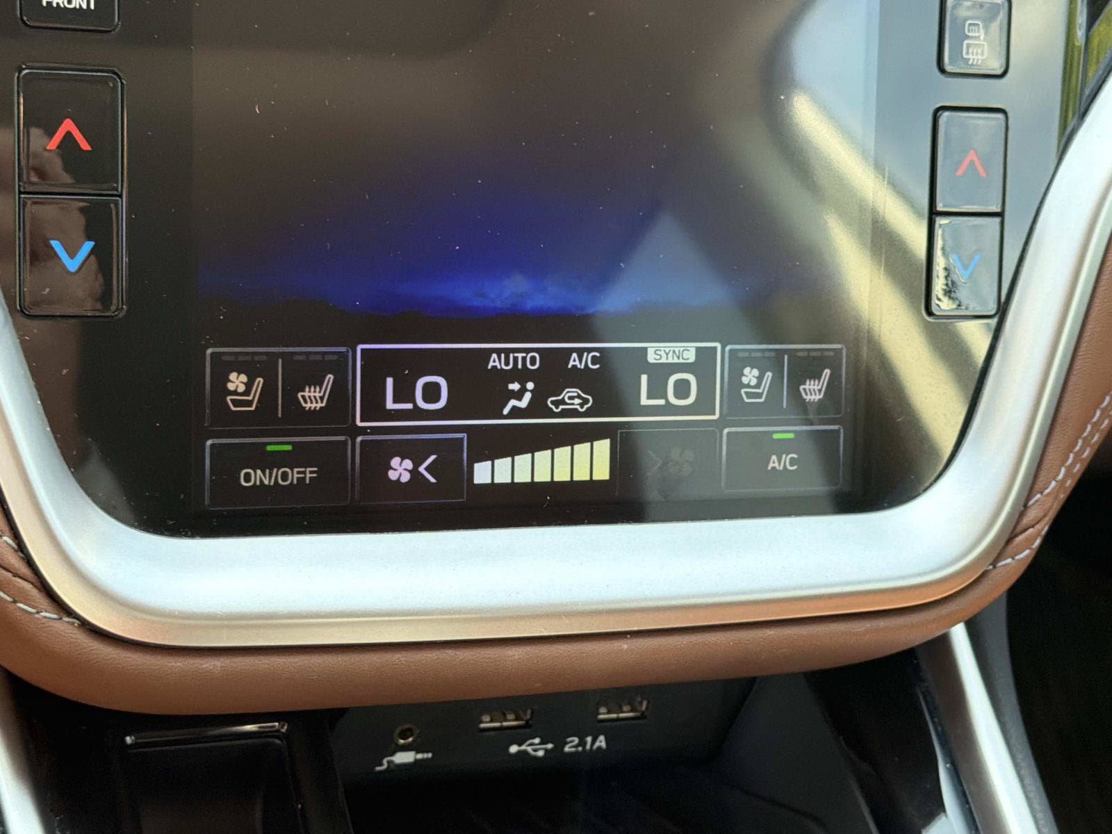 Used 2022 Subaru Outback Touring AWD/4WD image 34